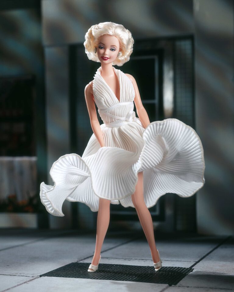 Η Barbie τιμά την 100ή επέτειο από τη γέννηση της Marilyn Monroe με μια νέα συλλεκτική κούκλα