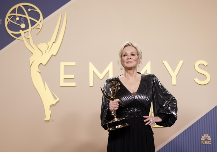 Η Τζιν Σμαρτ στα βραβεία Emmy 2026
