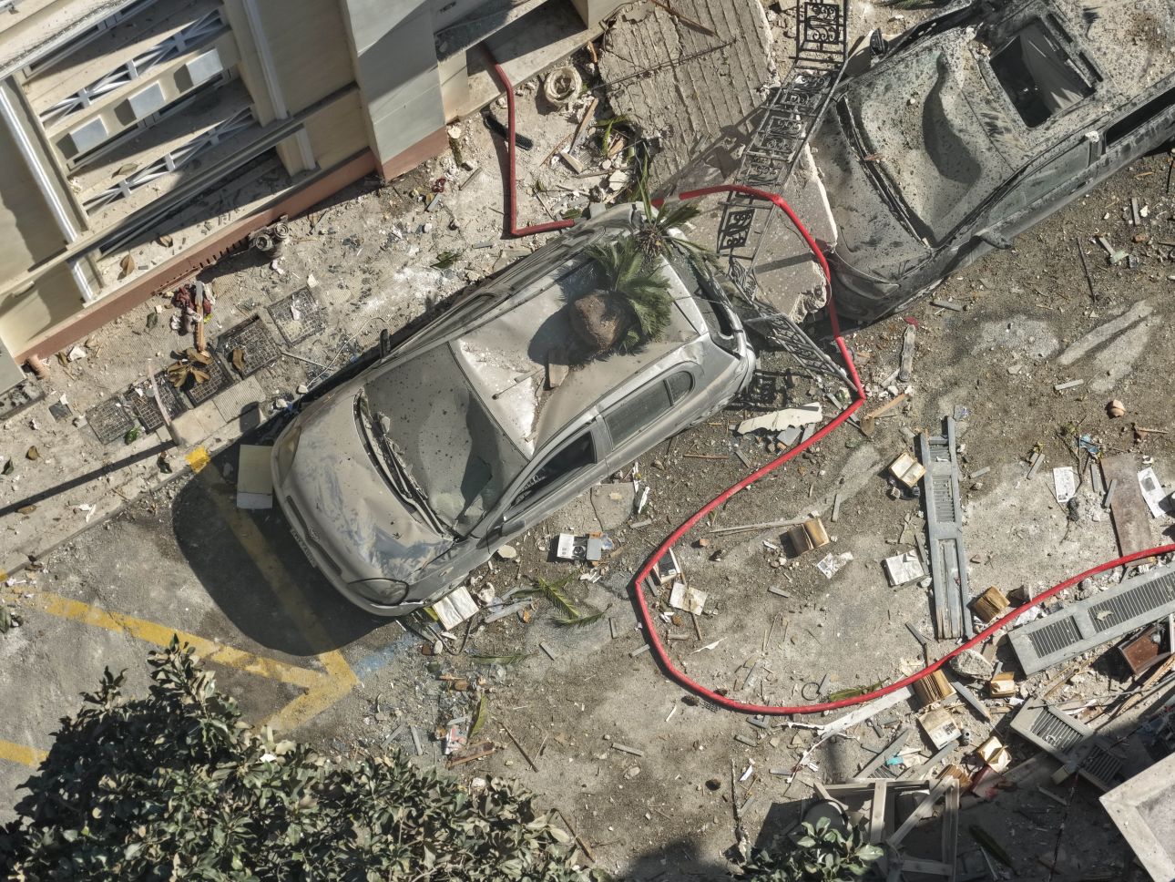 Ισχυρή έκρηξη ισοπέδωσε κτίριο στην Πλάκα