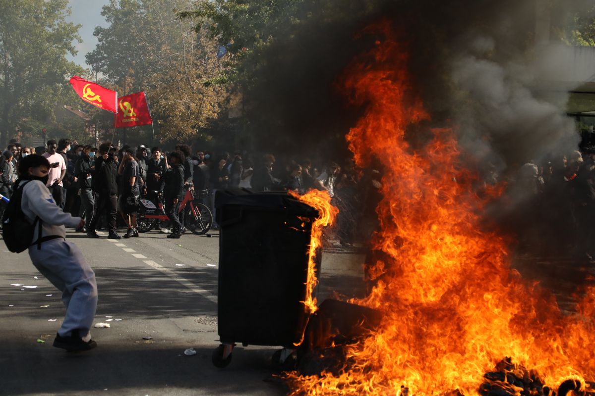 Κλιμακώνονται οι μαθητικές κινητοποιήσεις στη Γαλλία